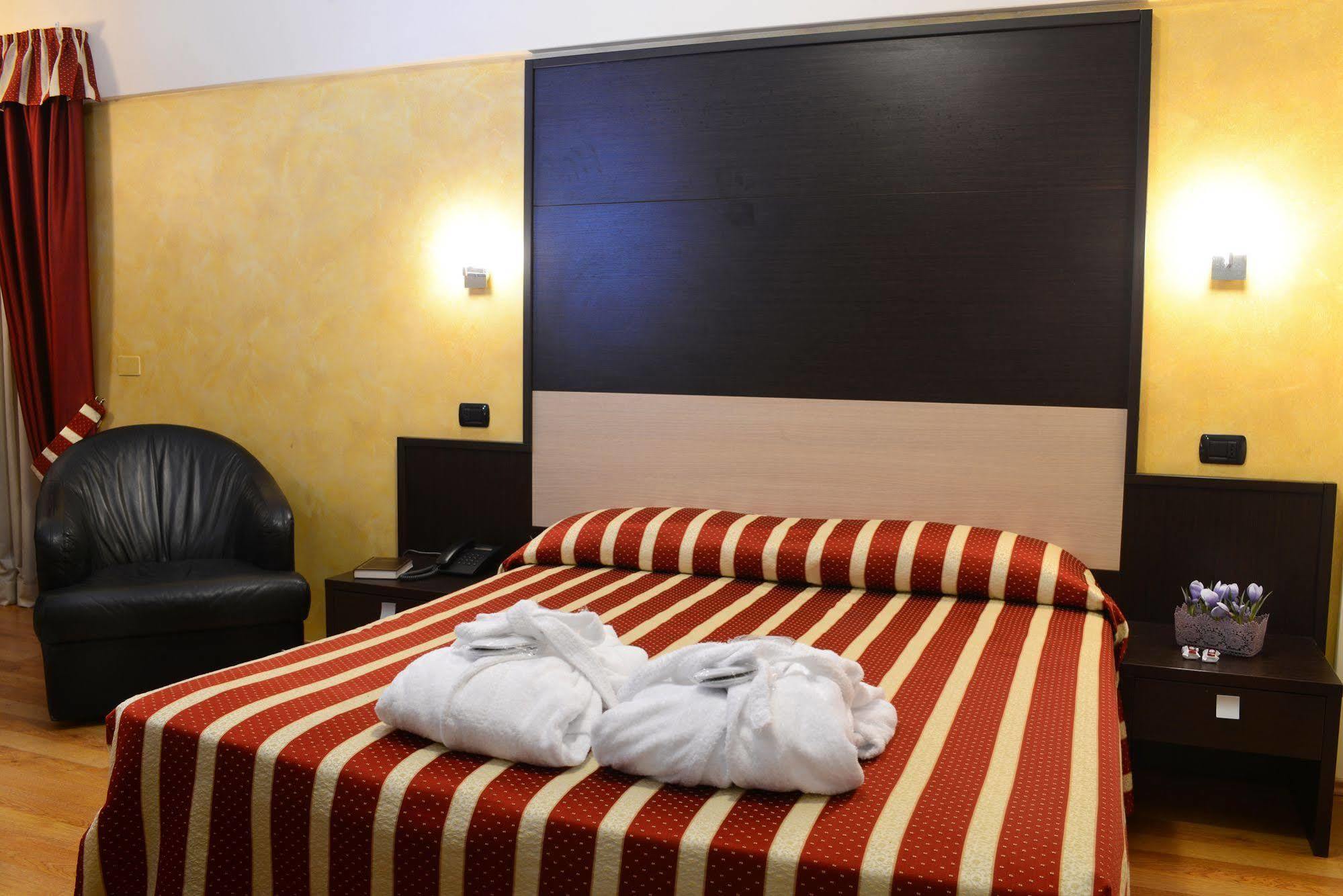 Hotel Iacone キエーティ エクステリア 写真
